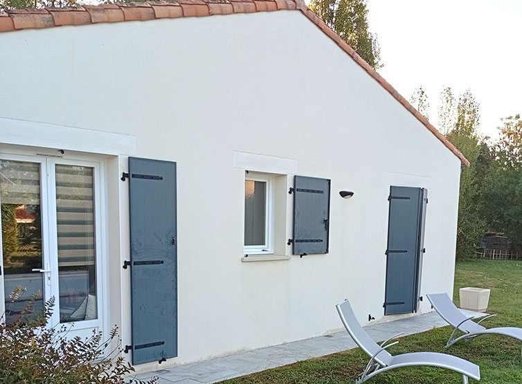 Artisan peintre en bâtiment à Surgères